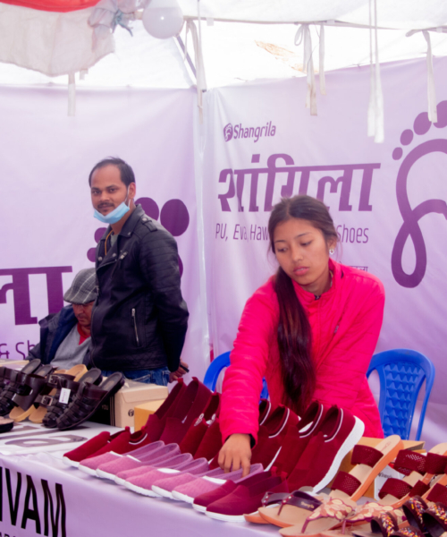 तस्विरमा ३३ औं संस्करणको ‘राष्ट्रिय औद्योगिक व्यापार मेला तथा आइटी महोत्सव’