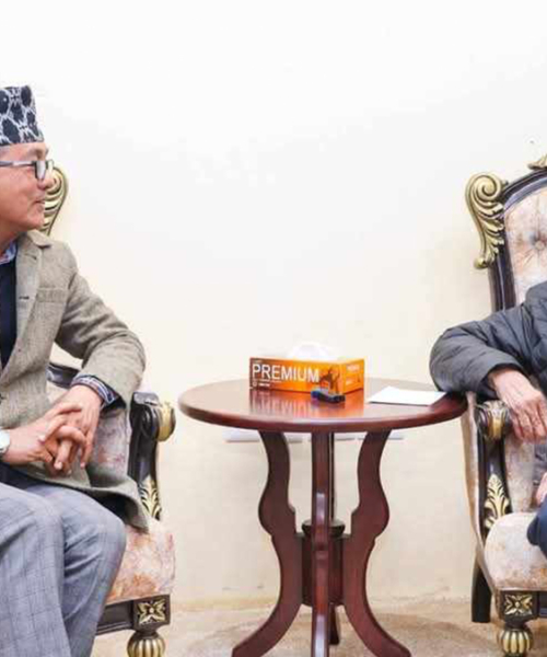 राप्रपा अध्यक्ष लिङ्देनले भेटे प्रधानमन्त्री ओलीलाई