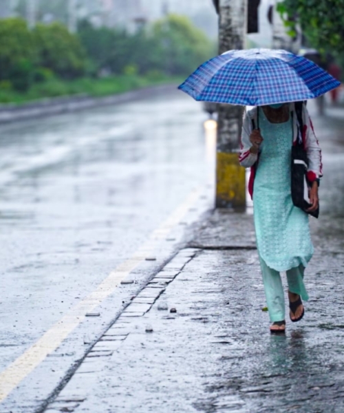 काठमाडौँमा हावाहुरीसहित वर्षा