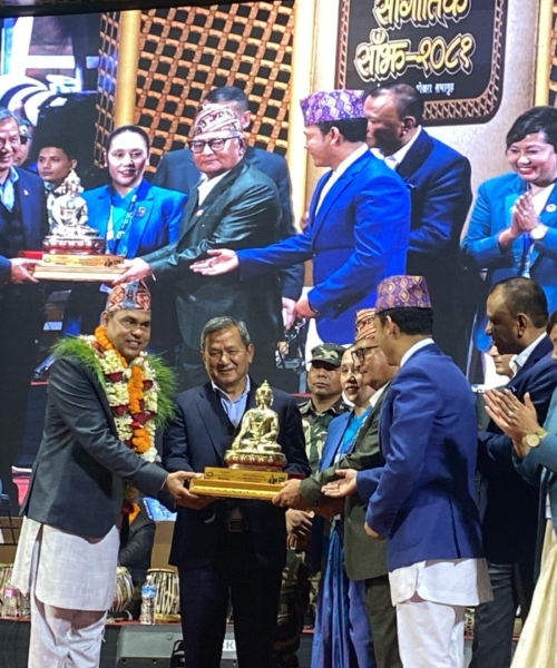पुरुषोत्तमको ‘झिलझिल सितारा’मा झुम्यो पोखरा