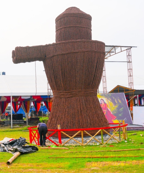 गण्डकी कोटिहोममा २१ फिट लामो रुद्राक्षले सजिएको शिवलिङ्गसहित हवनकुण्ड तयार