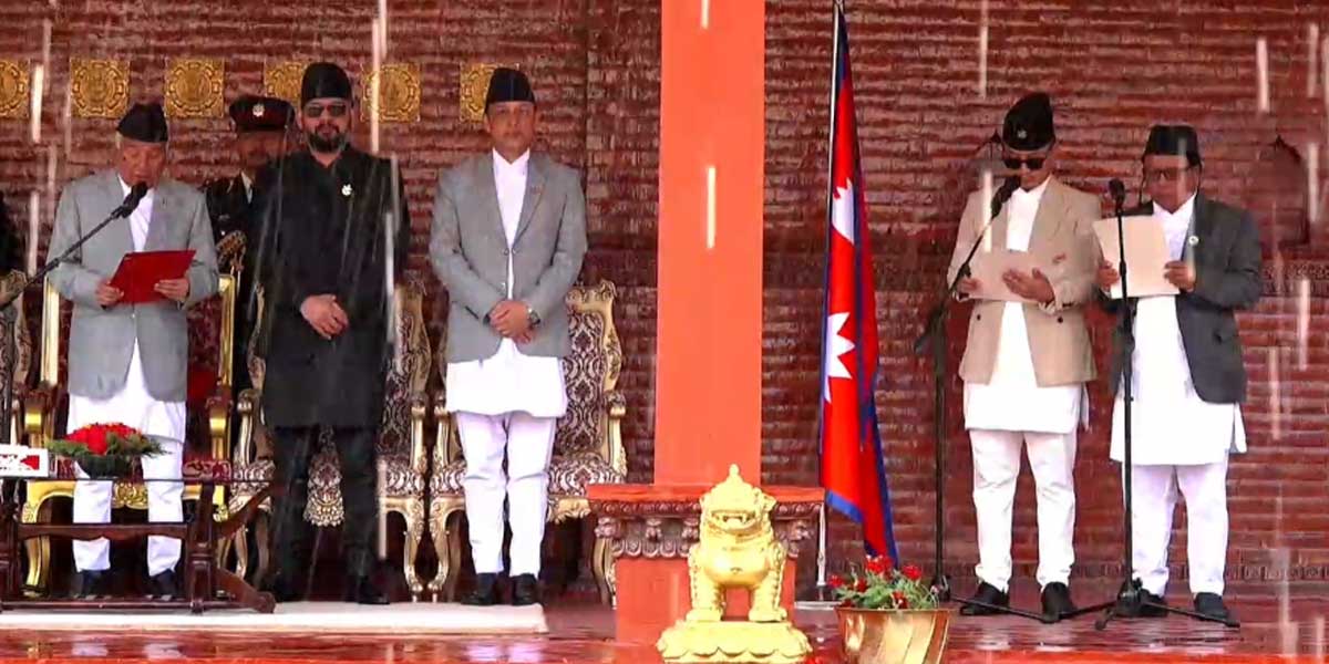 नवनियुक्त गृहमन्त्री सुधन गुरुङ र नवप्रवर्तन मन्त्री महावीर पुनले लिए शपथ